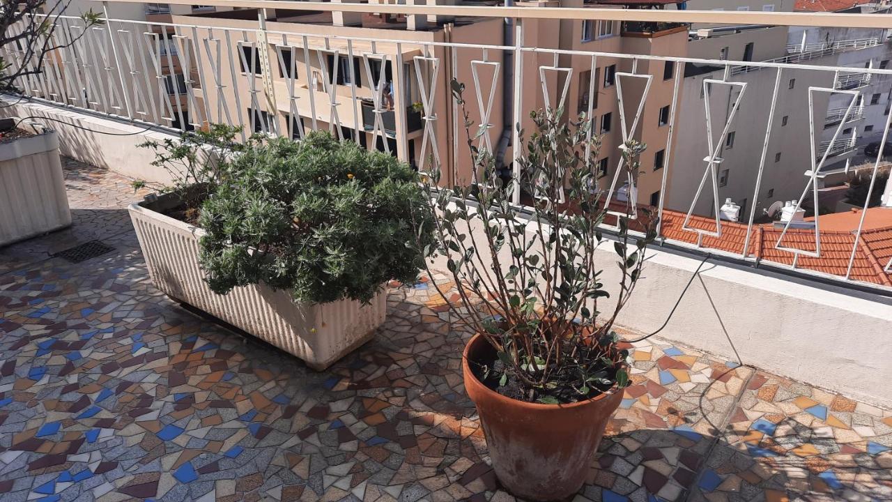 Sur Le Toit Appartement *