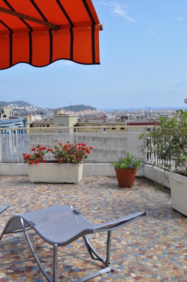 Sur Le Toit * Nizza